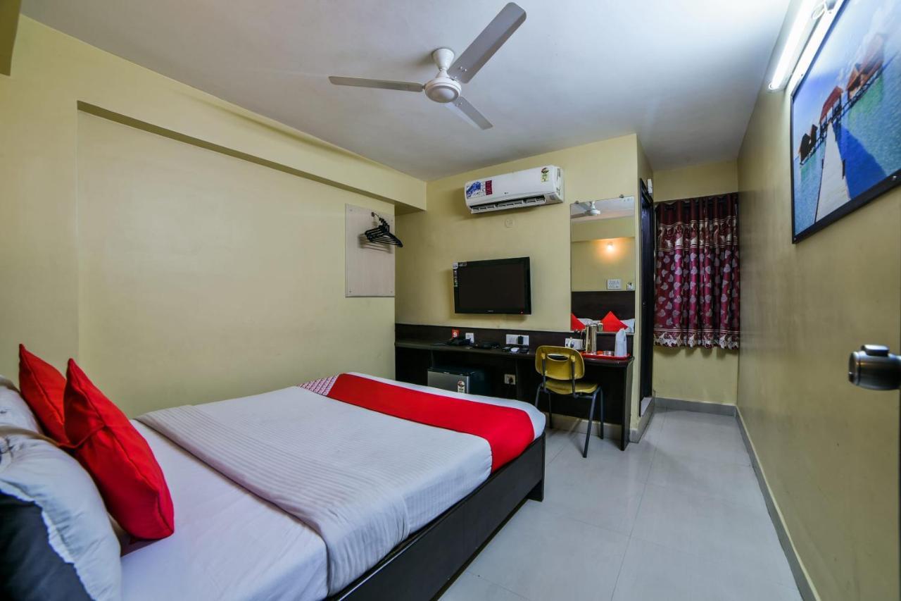 Oyo 2840 Kanha Grand Haiderabad Buitenkant foto